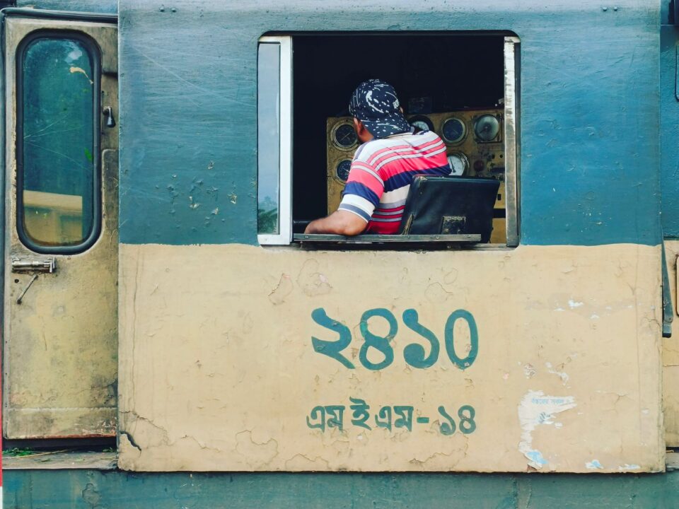 Việt Nam học được gì từ đường sắt Anh: chuyển giao công nghệ và xây dựng năng lực nội địa — Lotus Investment Group
