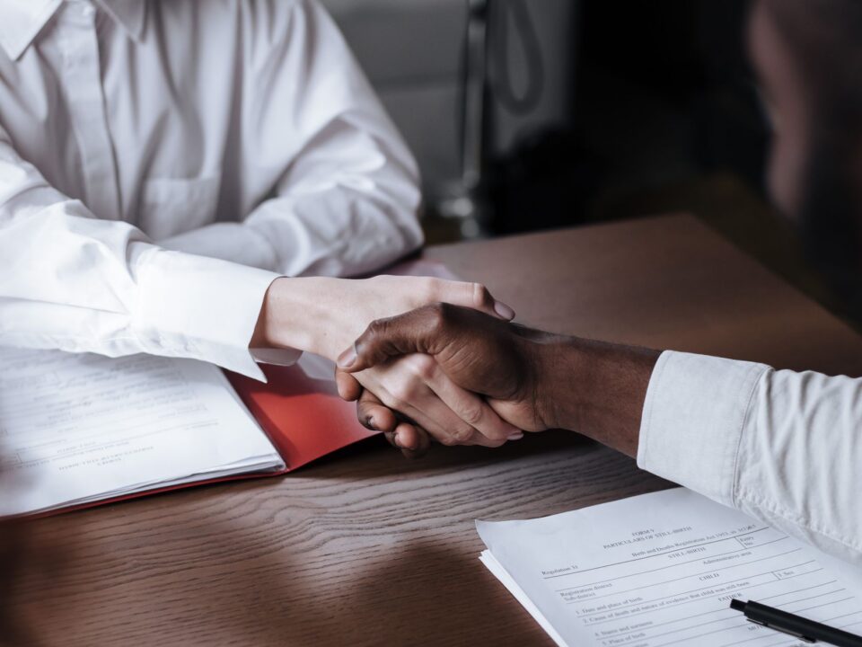 Từ ký kết đến hoàn tất: trung tâm tài chính quốc tế và cơ chế đóng thương vụ M&A ở Việt Nam — Lotus Investment Group