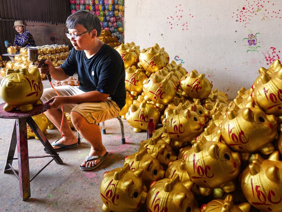 Làn sóng hợp nhất tài chính tiêu dùng Việt Nam: quy mô đổi lấy gì, và chất lượng tín dụng phải gánh ra sao — Lotus Investment Group