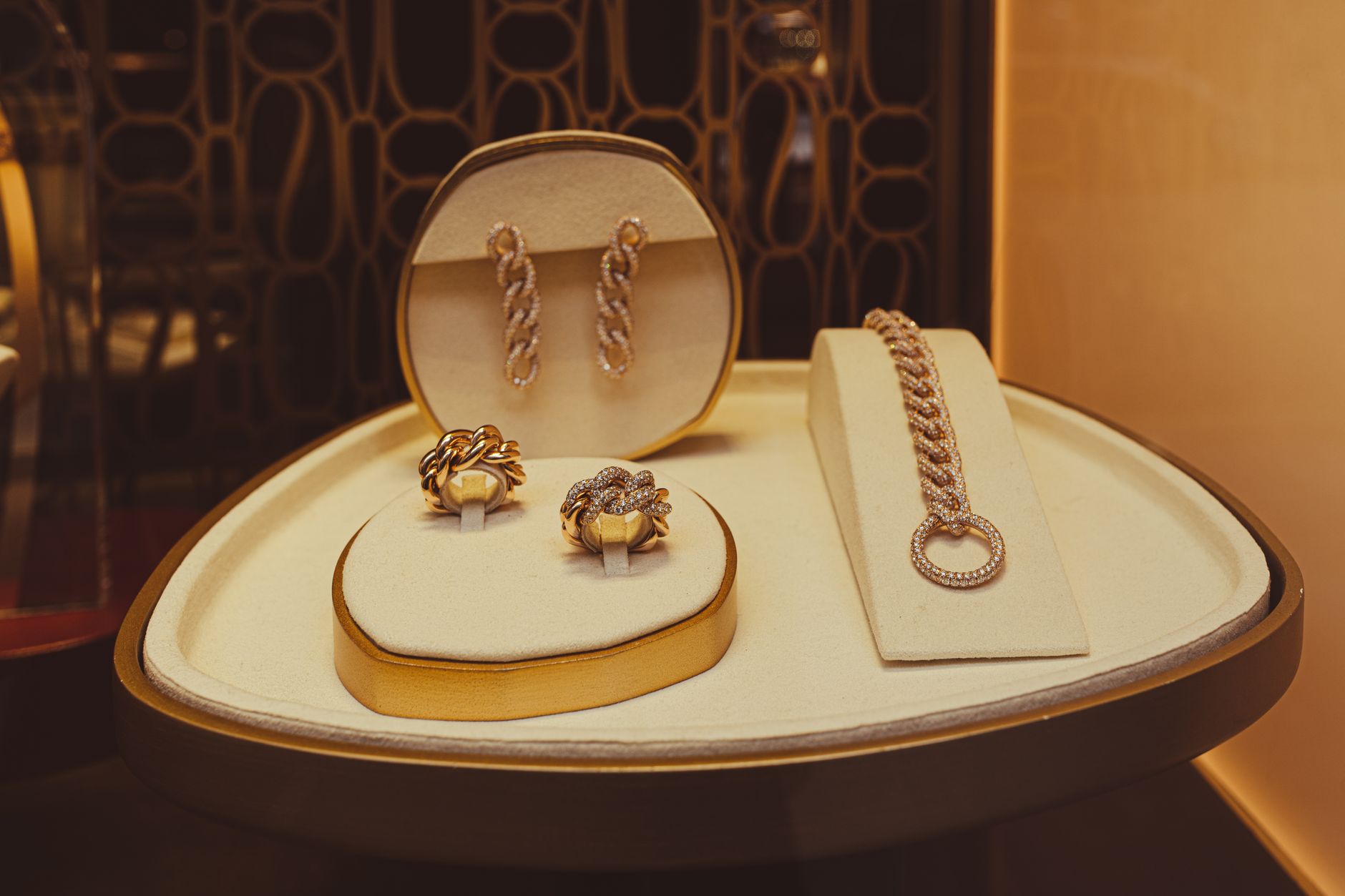 PNJ jewellery retail Vietnam gold market